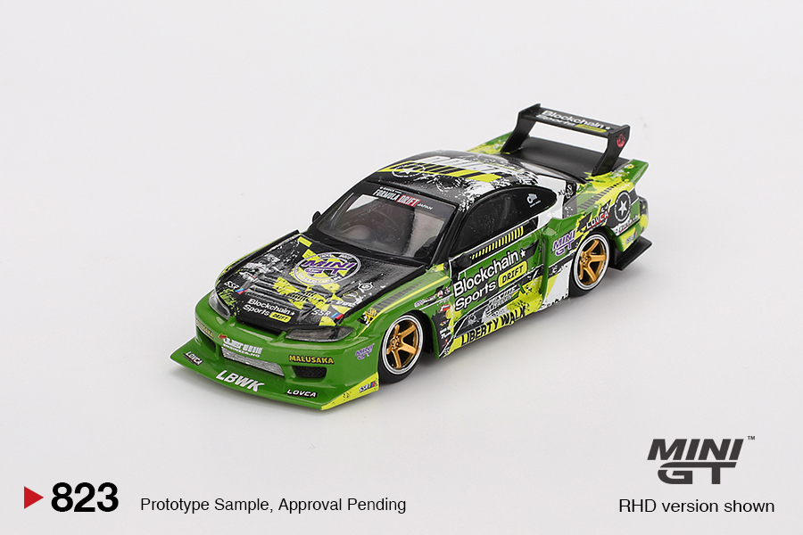 MINIGT - 823 - Nissan LB-Super Silhouette S15 SILVIA #555 V2 2024